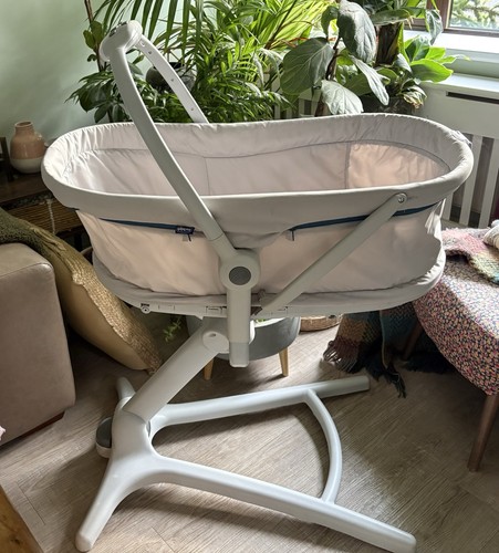 Chicco baby hug 1 - baby, crib
