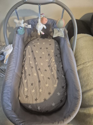 Chicco baby cot - 4, in